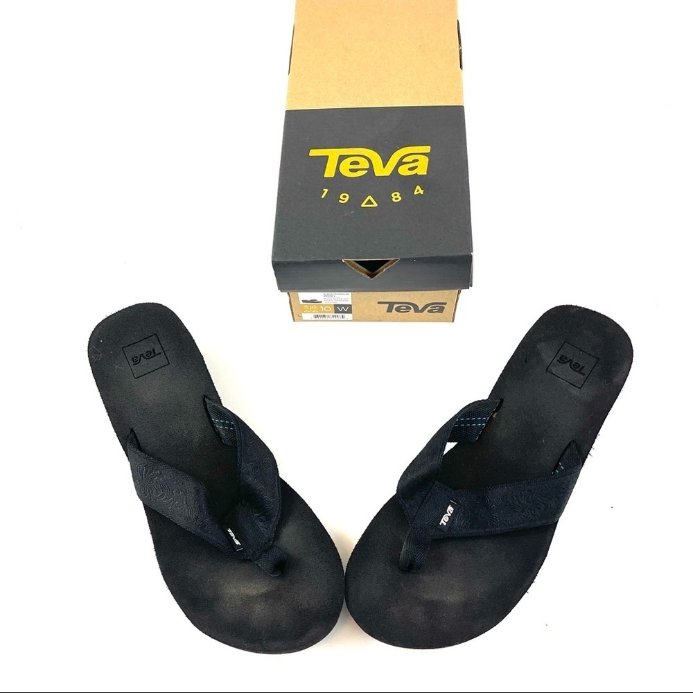 Teva Women’s Black Sandals 10